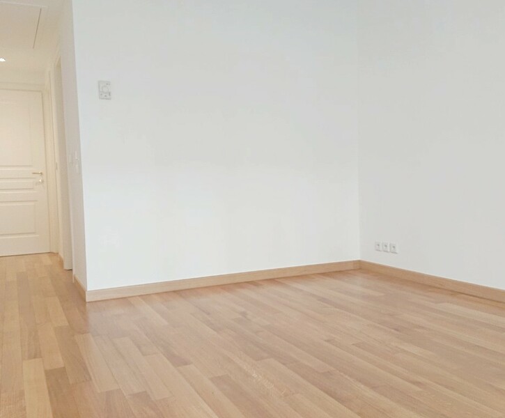 5 pièces Memmo Center-Fontvieille