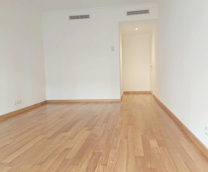 5 pièces Memmo Center-Fontvieille