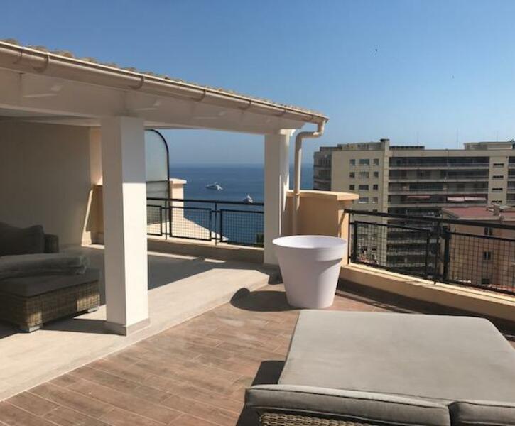 2 bedroom duplex roof apartment Azur Eden