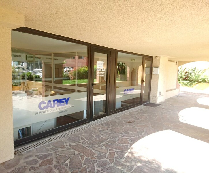 Office/Commercial premise in Fontvieille-Le Raphael